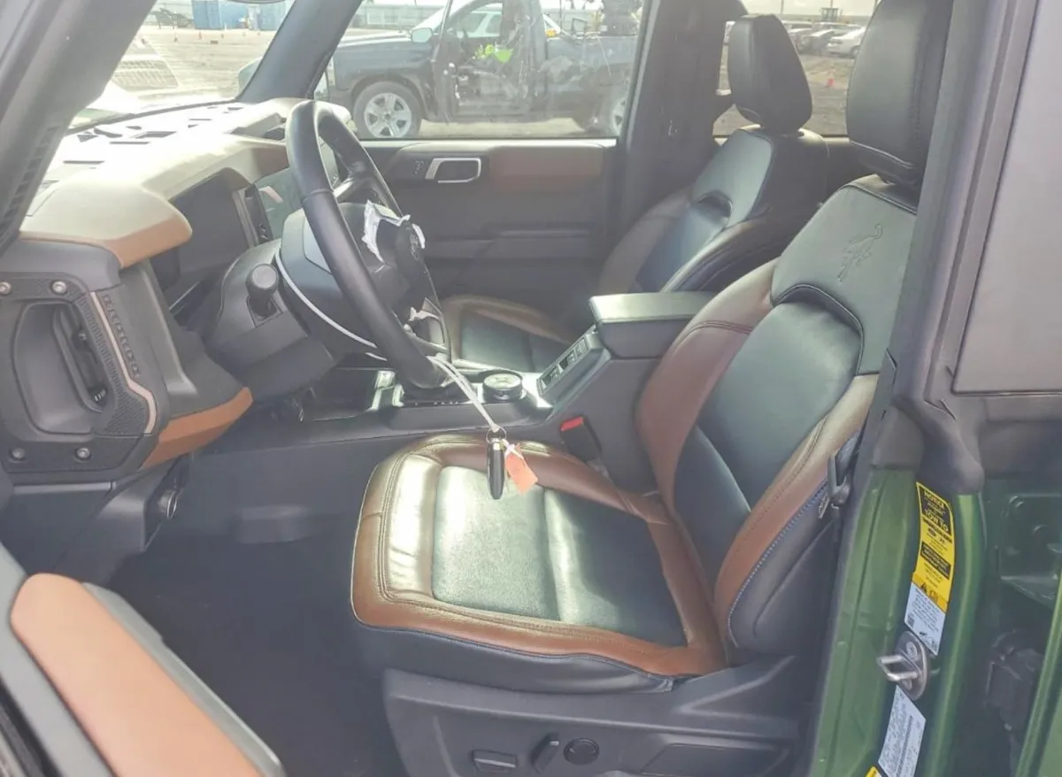 FORD BRONCO OUTER BANKS 2024