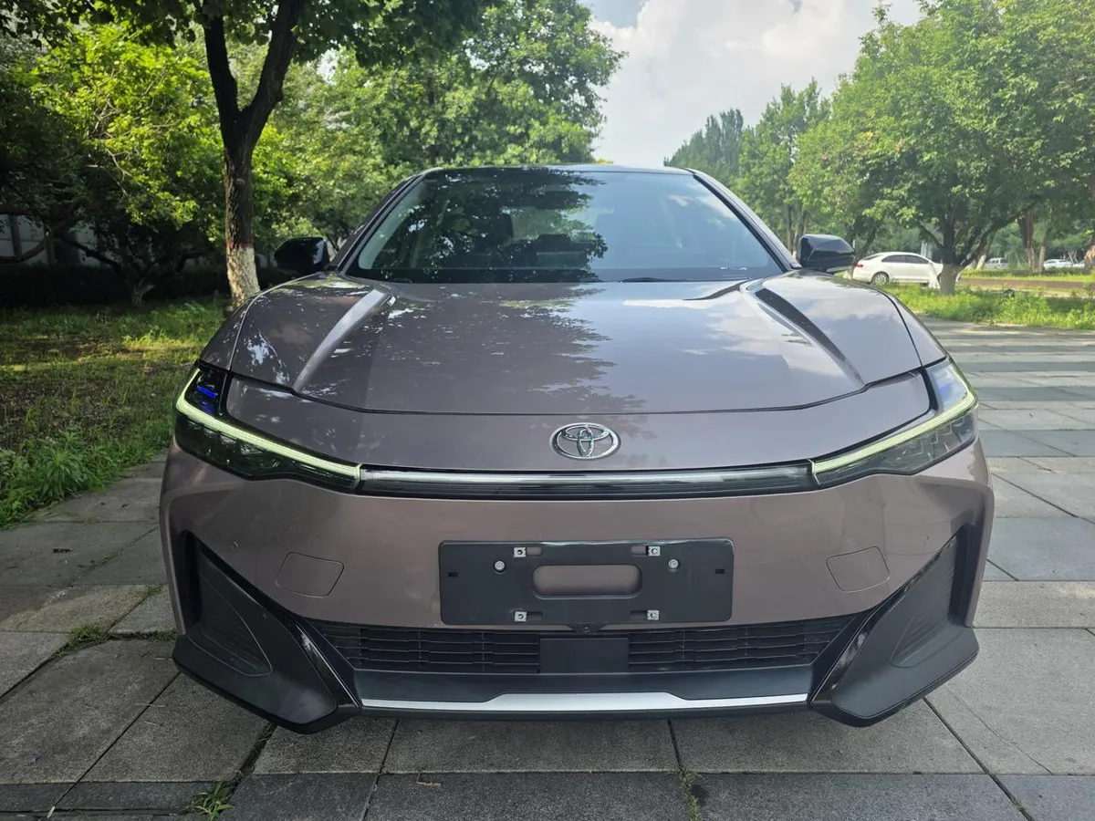 TOYOTA BZ3 PREMIUM 2023