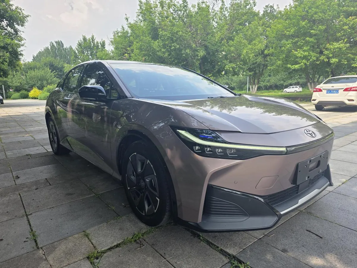 TOYOTA BZ3 PREMIUM 2023