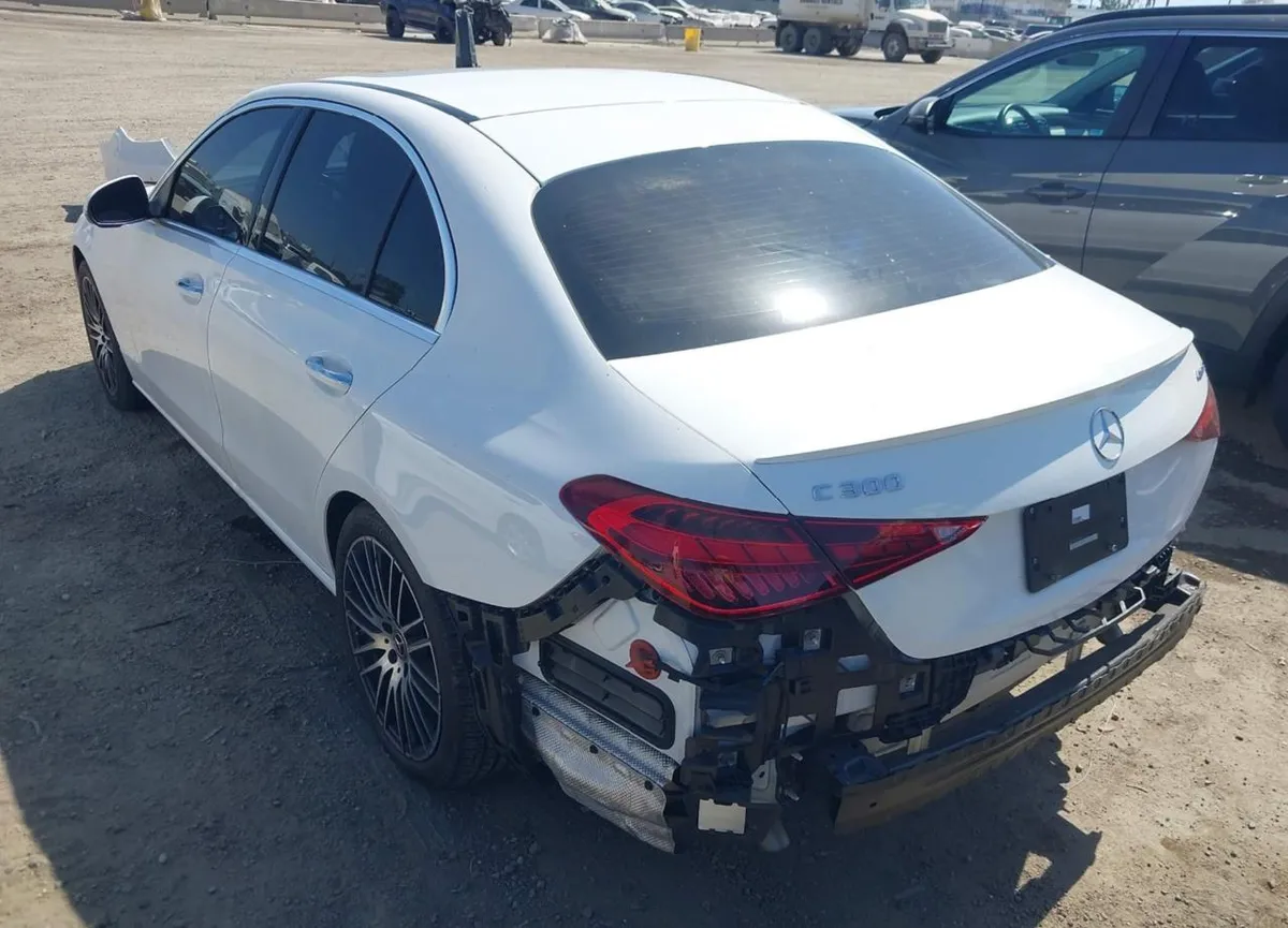 MERCEDES-BENZ C-CLASS C 300 4MATIC 2023