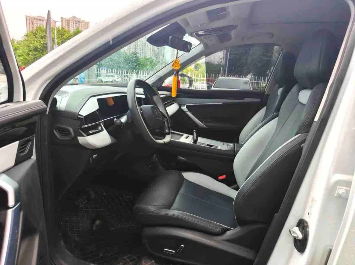 GEELY BOYUE L 2024