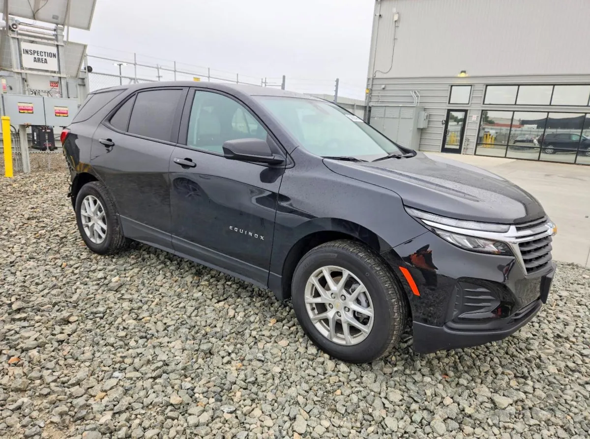 CHEVROLET EQUINOX LS 2024