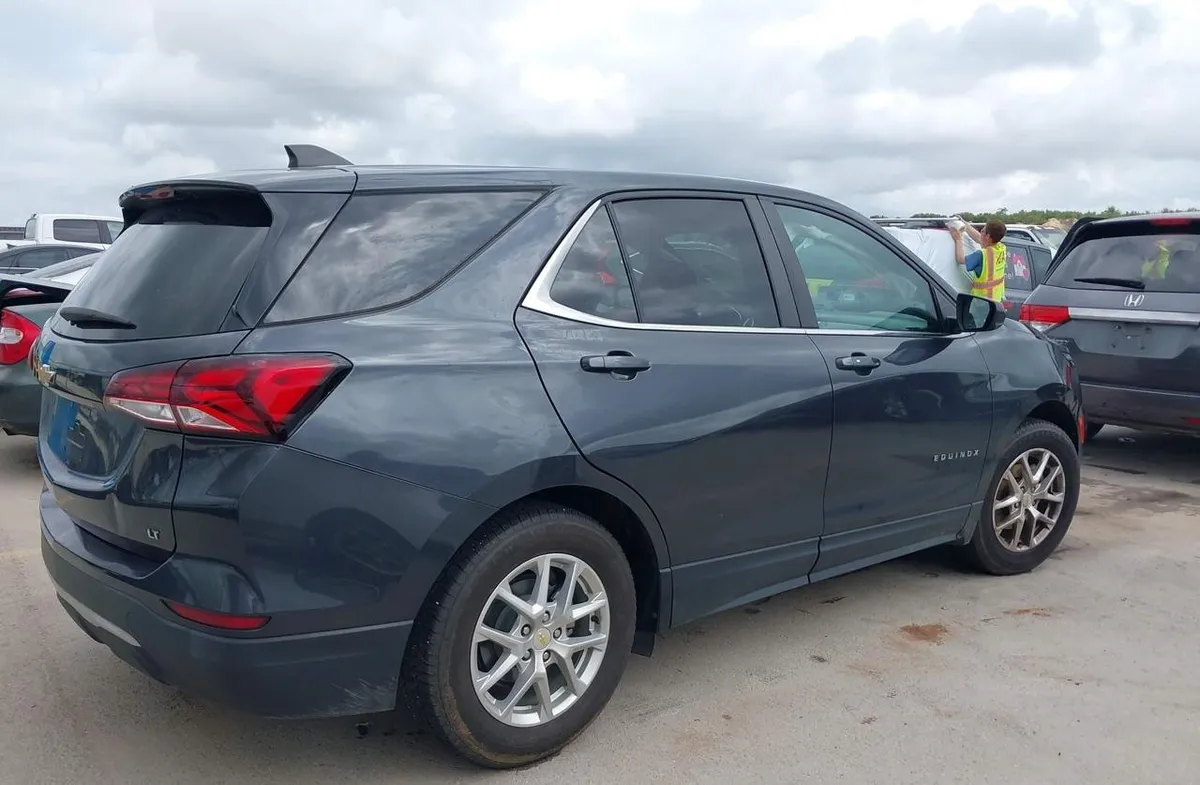 CHEVROLET EQUINOX LT 2022