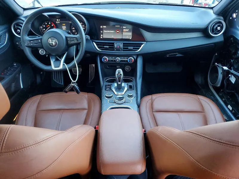 ALFA ROMEO GIULIA SUPER 2022