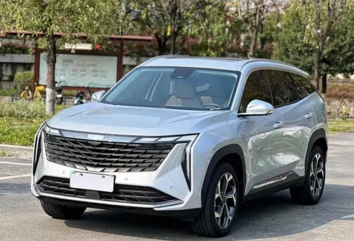 GEELY BOYUE L PREMIUM 2023