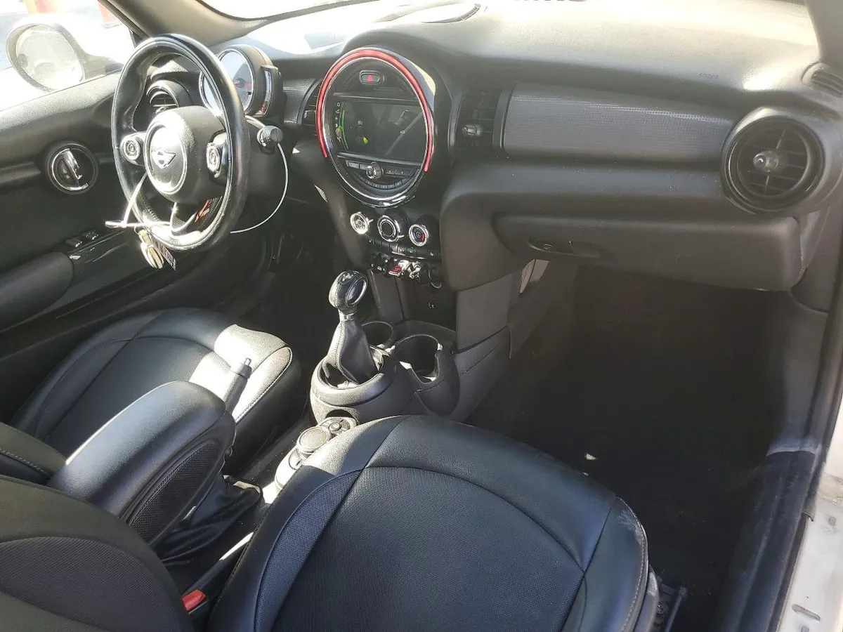 MINI COOPER 2019