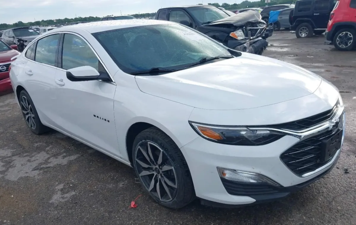 CHEVROLET MALIBU RS 2022
