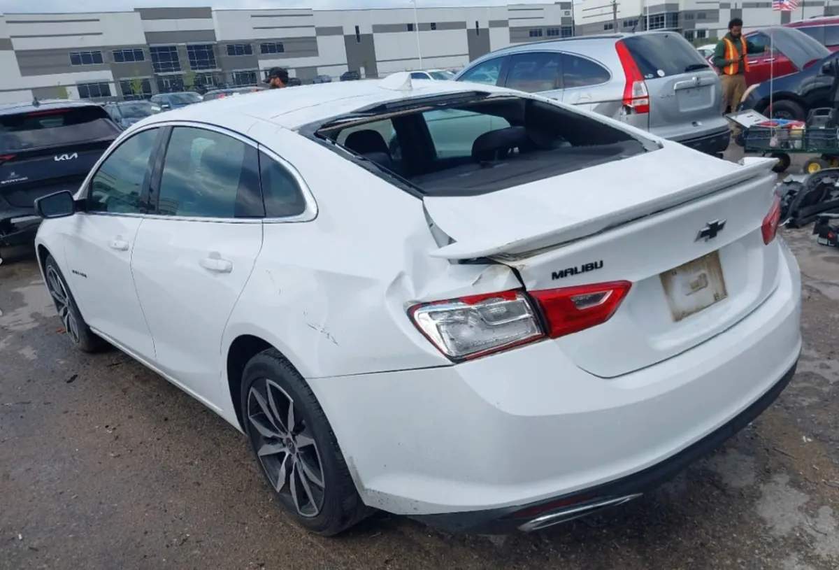 CHEVROLET MALIBU RS 2022