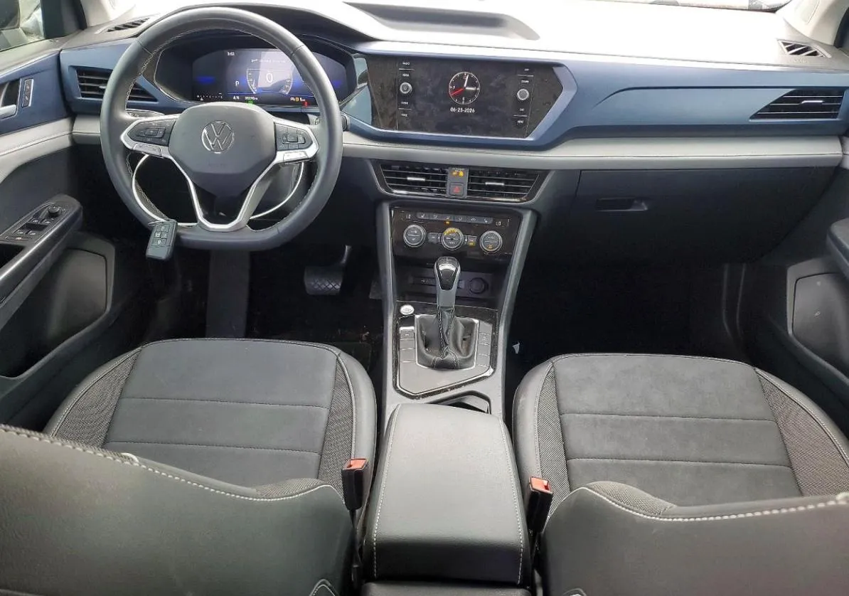 VOLKSWAGEN TAOS SE 2024