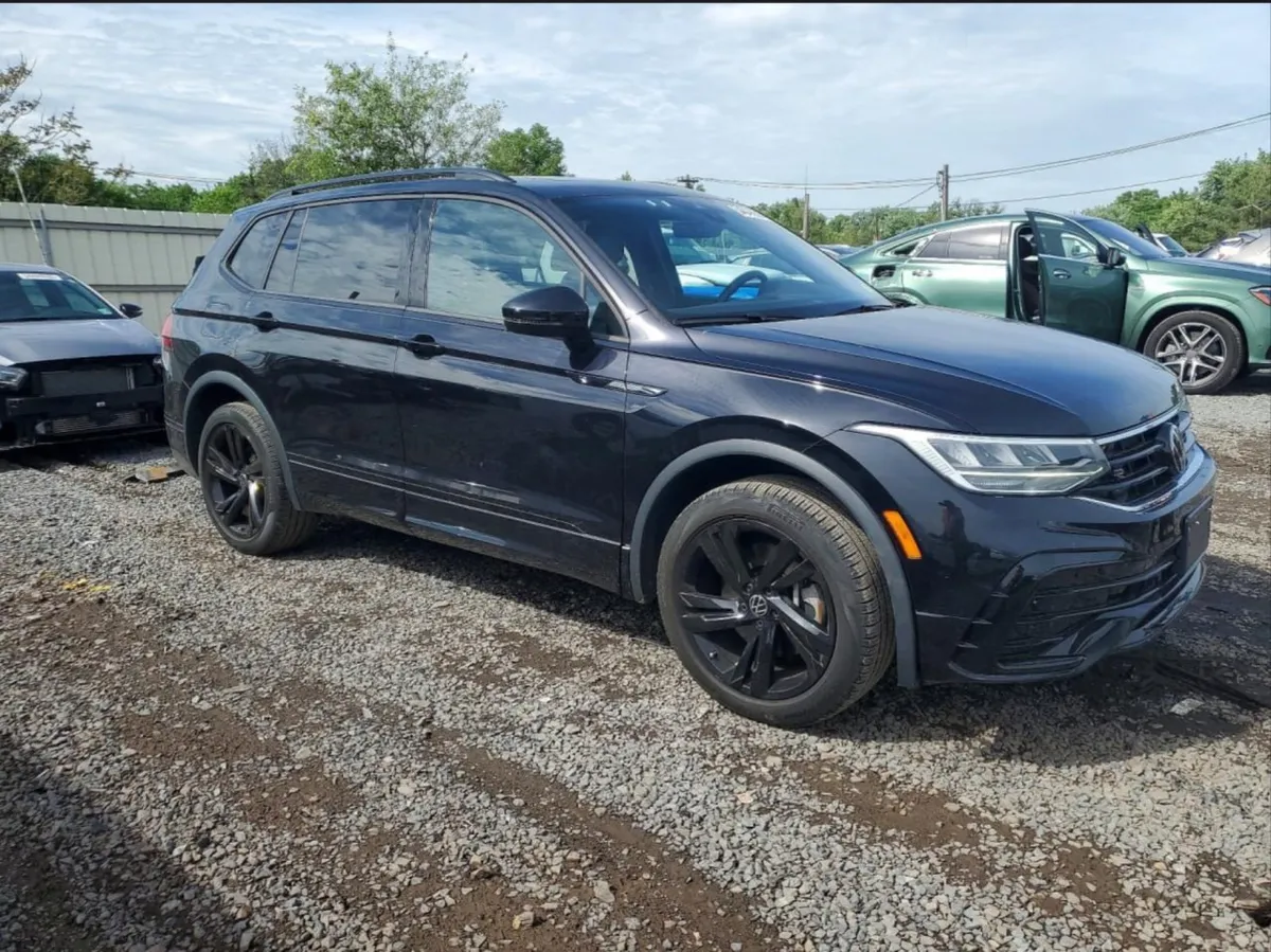 VOLKSWAGEN TIGUAN SE 2023