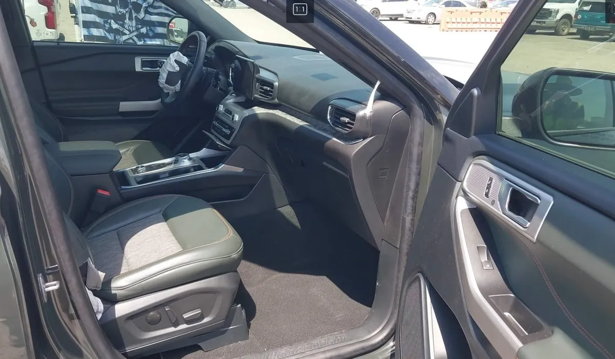 FORD EXPLORER TIMBERLINE 2023