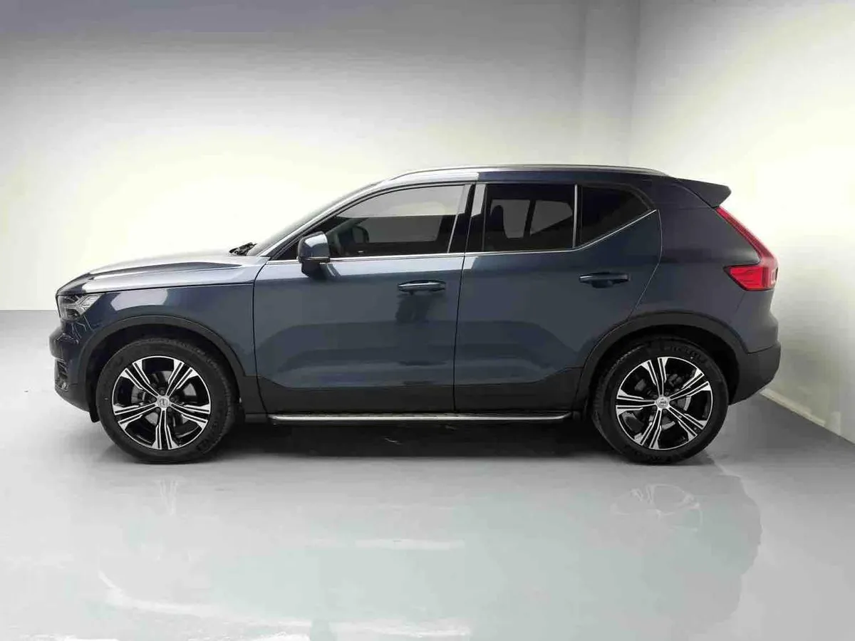 VOLVO XC40 LUXURY 2021