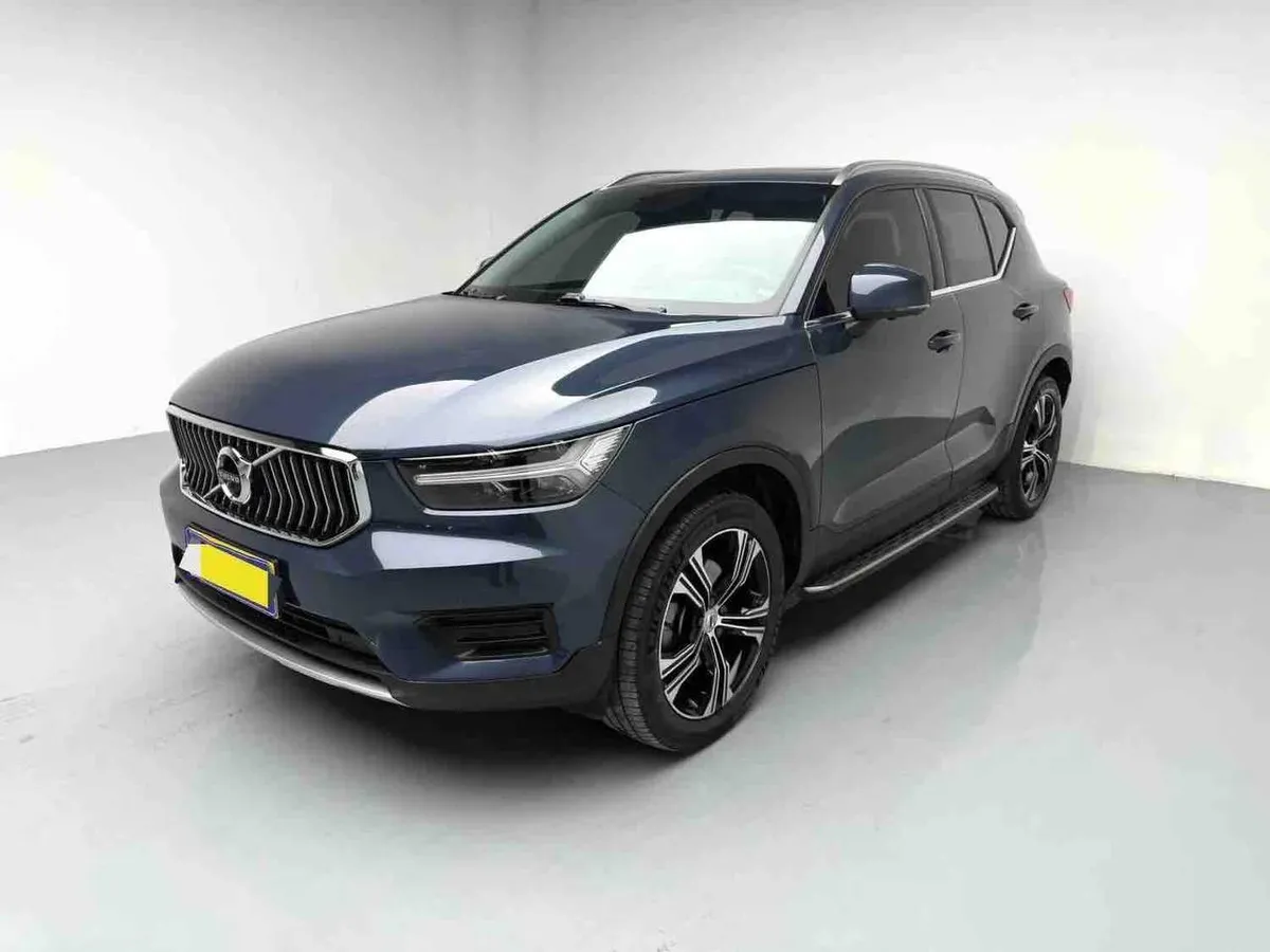 VOLVO XC40 LUXURY 2021