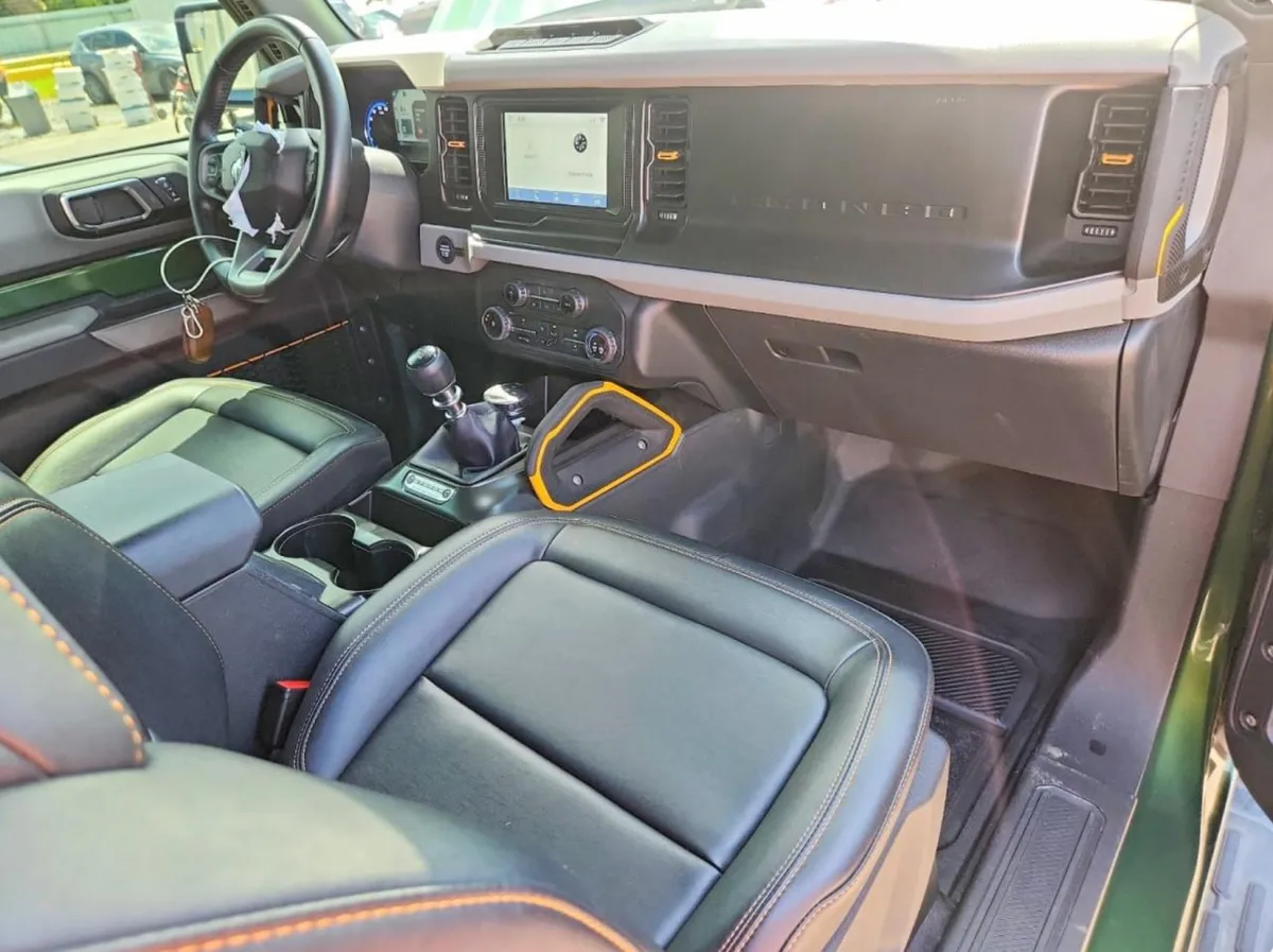 FORD BRONCO BASE 2022