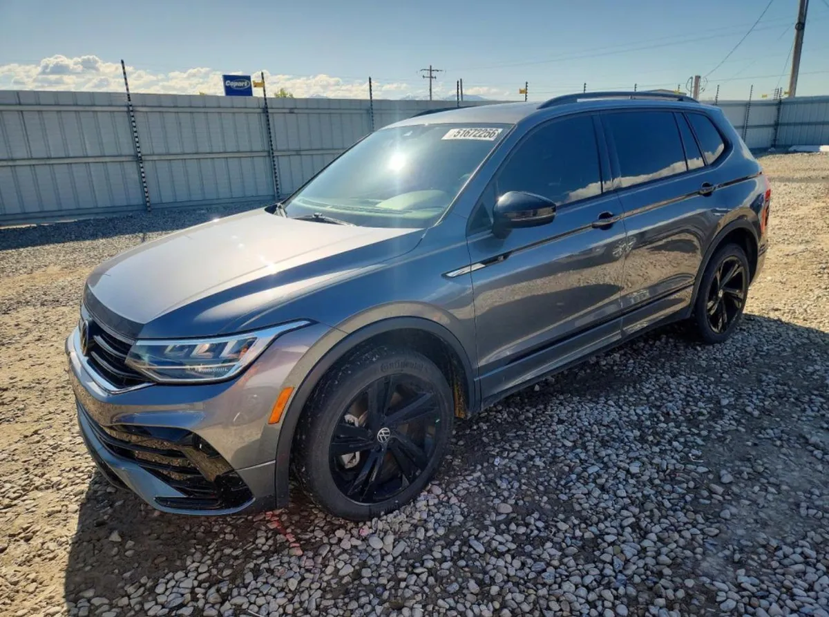 VOLKSWAGEN TIGUAN SE R-LINE BLACK 2023