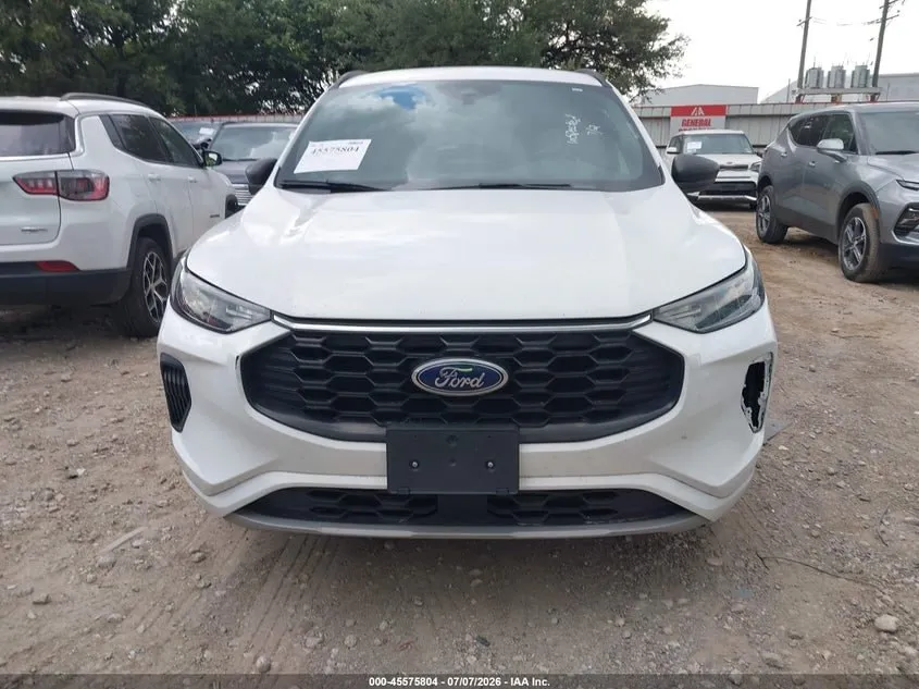 FORD ESCAPE ST-LINE 2023