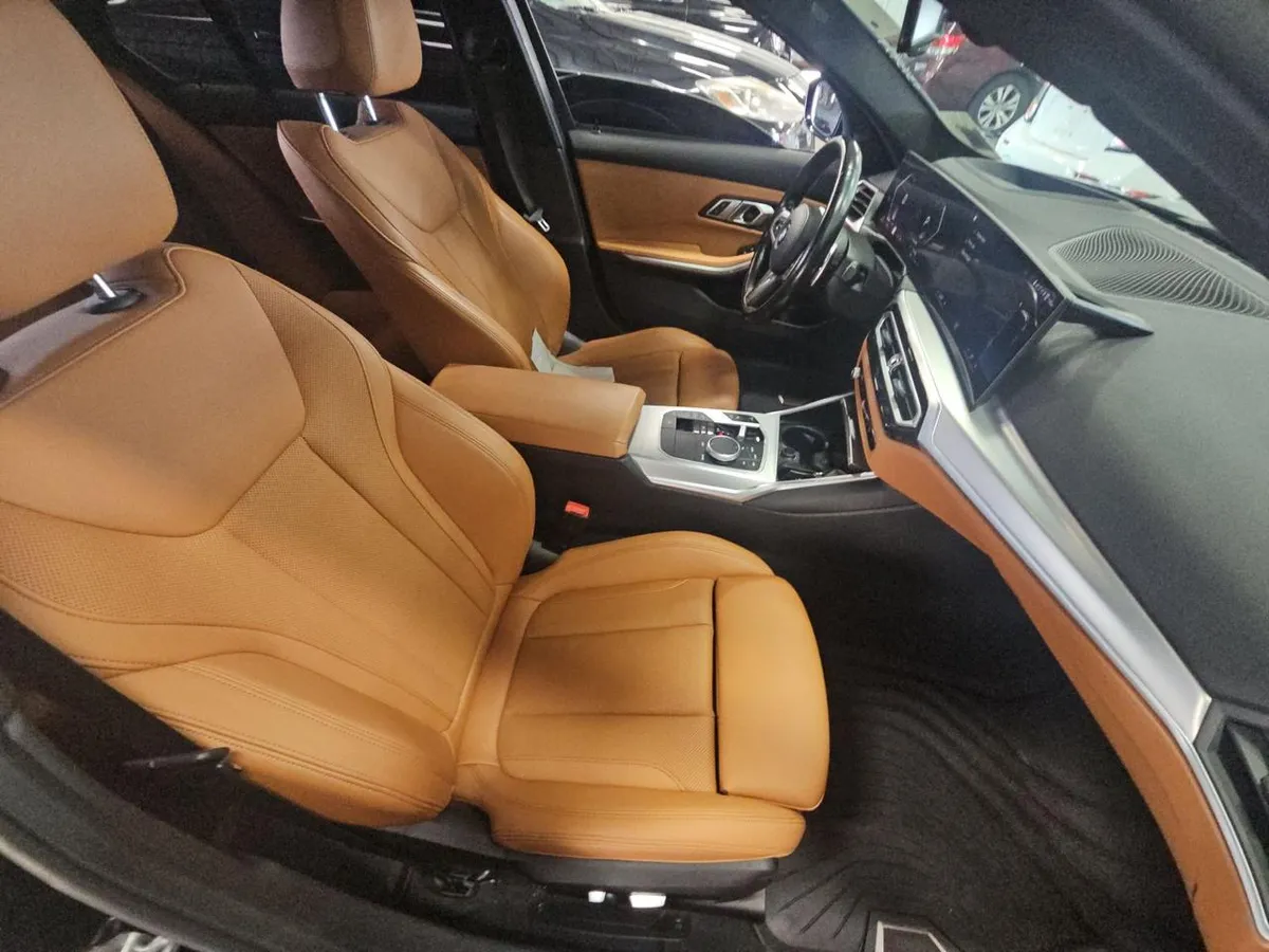 BMW 3 SERIES SEDAN 330I 2023
