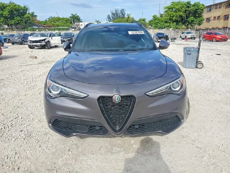 ALFA ROMEO STELVIO SPRINT 2023