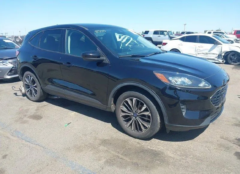 FORD ESCAPE SE 2022