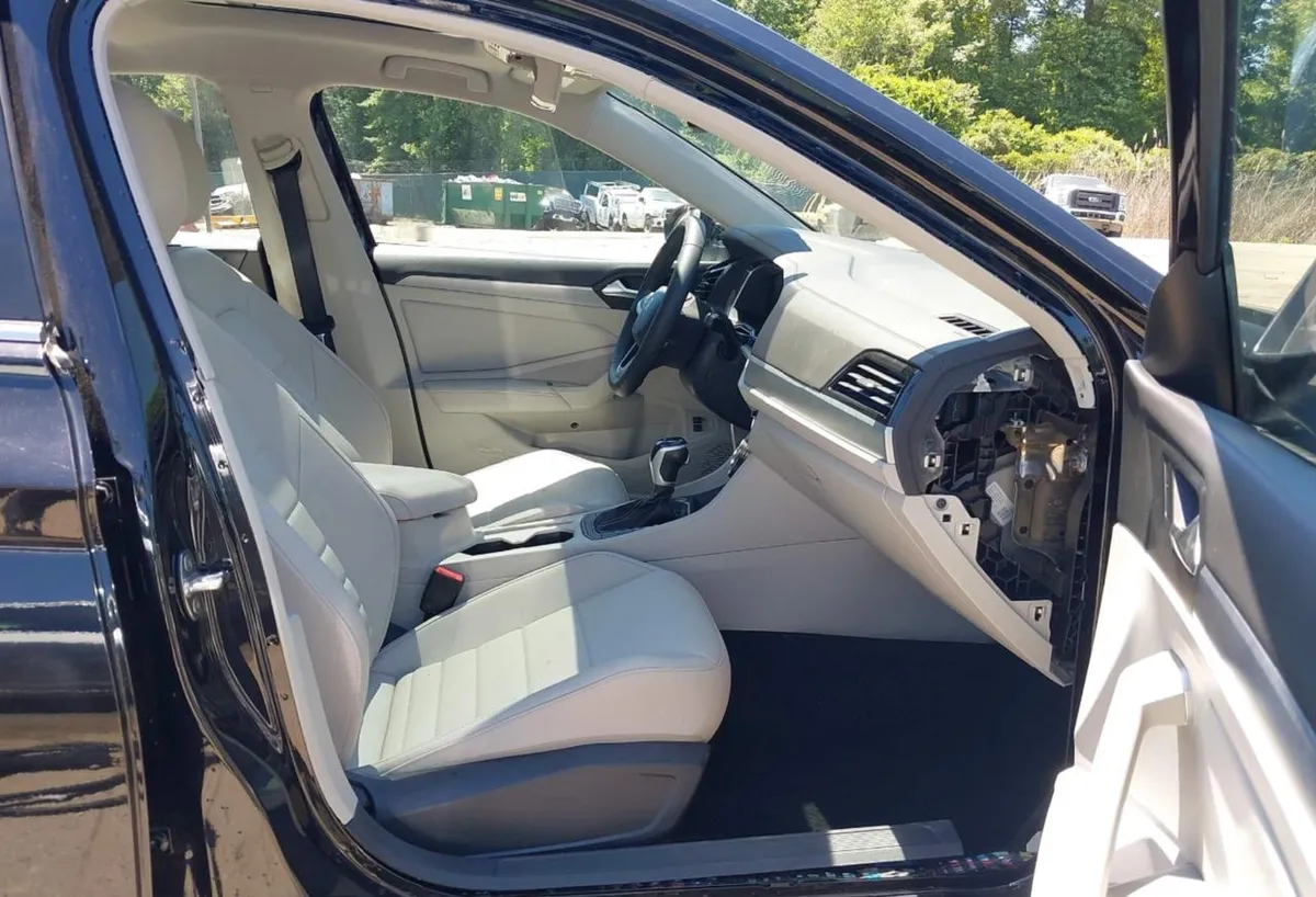 VOLKSWAGEN JETTA SE 2022