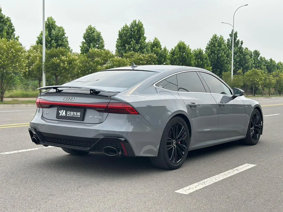 AUDI A7 PREMIUM 2021
