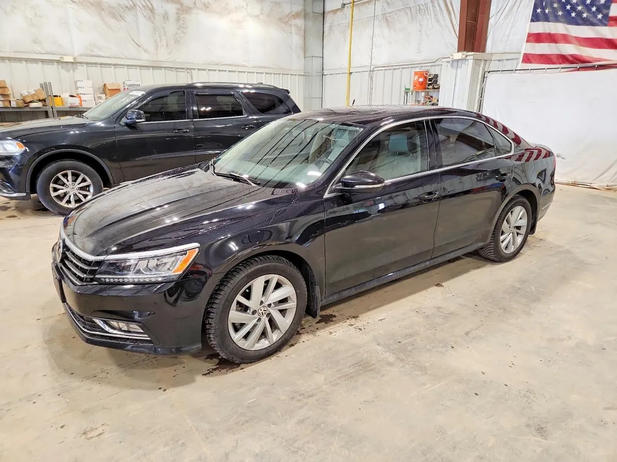 VOLKSWAGEN PASSAT SE 2018