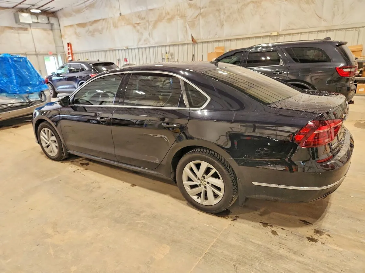 VOLKSWAGEN PASSAT SE 2018