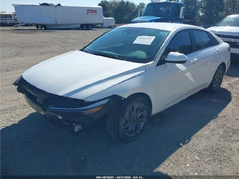HYUNDAI ELANTRA SEL 2024