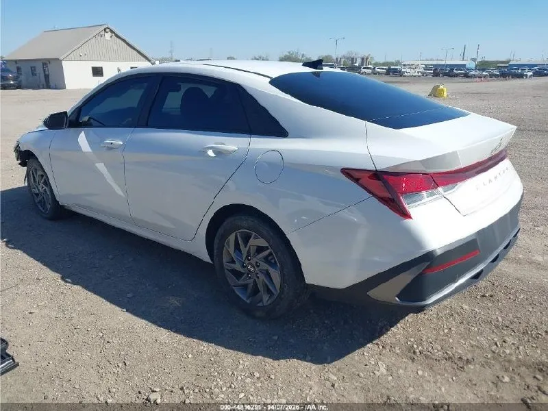 HYUNDAI ELANTRA SEL 2024
