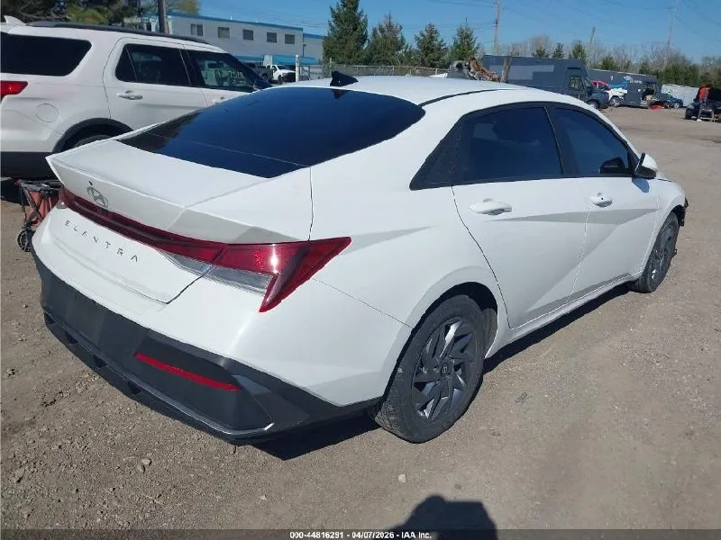 HYUNDAI ELANTRA SEL 2024