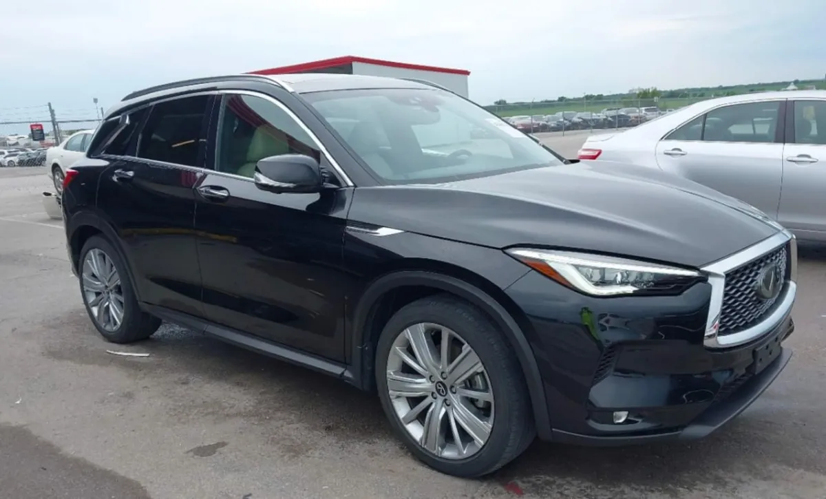 INFINITI QX50 SENSORY AWD 2021