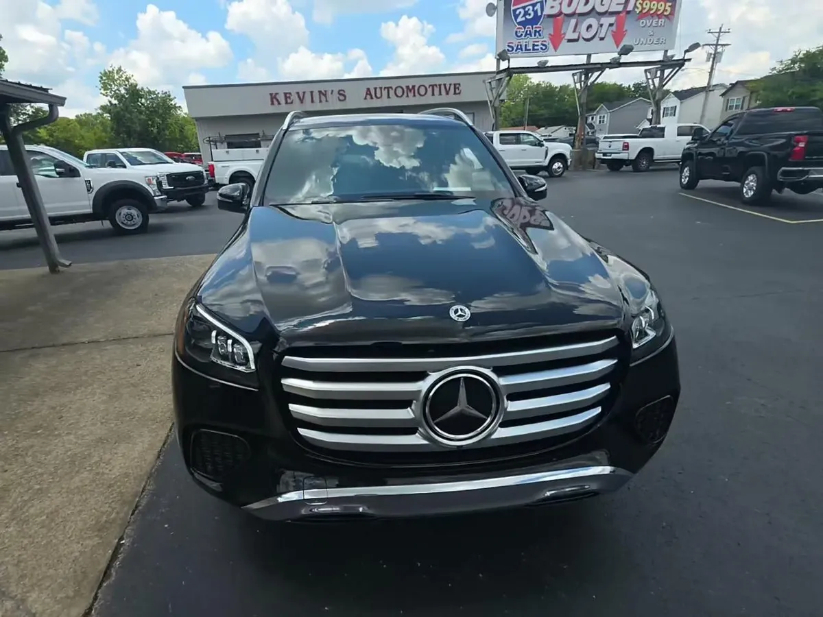 MERCEDES-BENZ GLS 450 2025