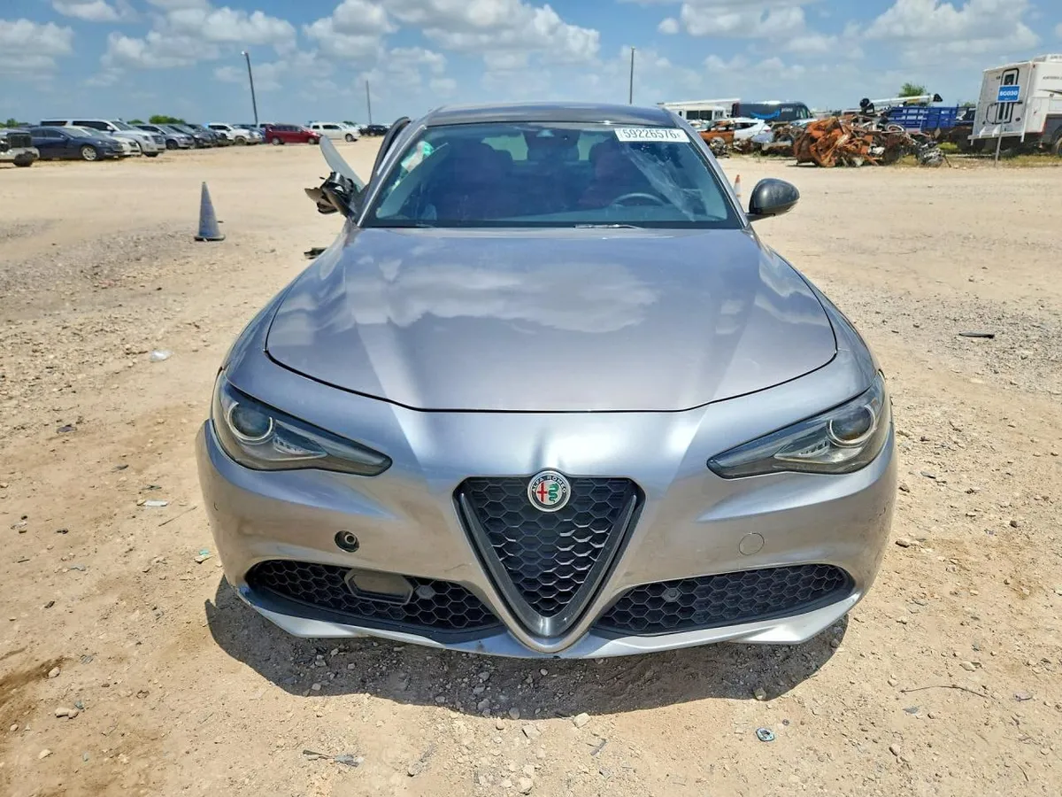 ALFA ROMEO GIULIA TI - 2020