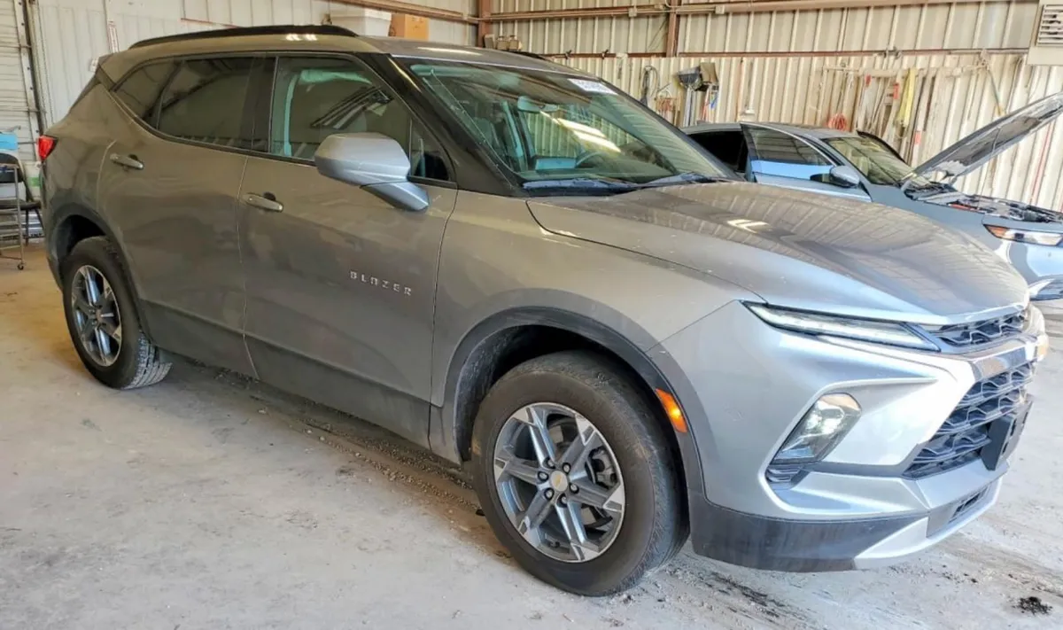 CHEVROLET BLAZER 2LT 2023