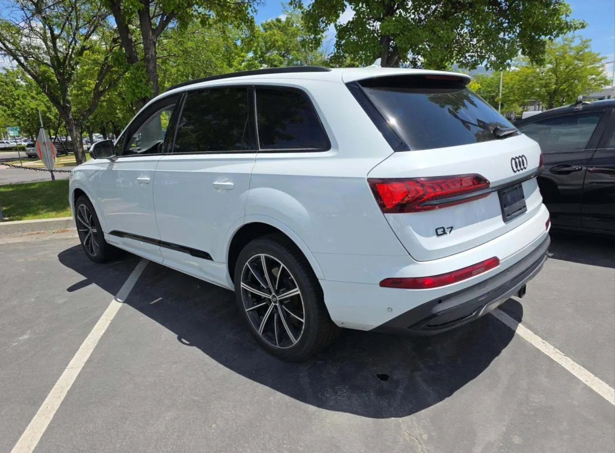 AUDI Q7 PREMIUM PLUS 2023