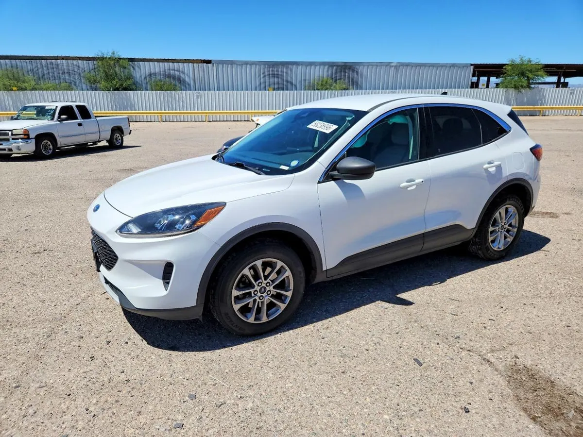FORD ESCAPE SE 2022