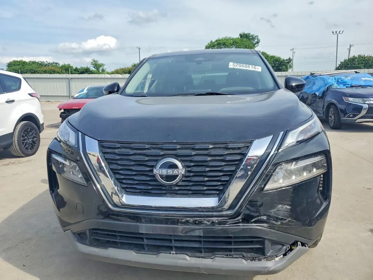 NISSAN ROGUE SV 2023