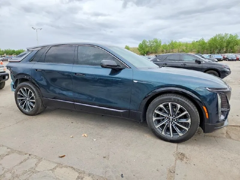 CADILLAC LYRIQ SPORT 2024