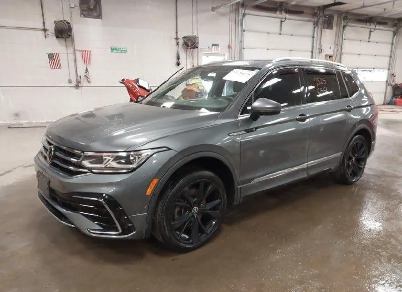 VOLKSWAGEN TIGUAN SEL 2022
