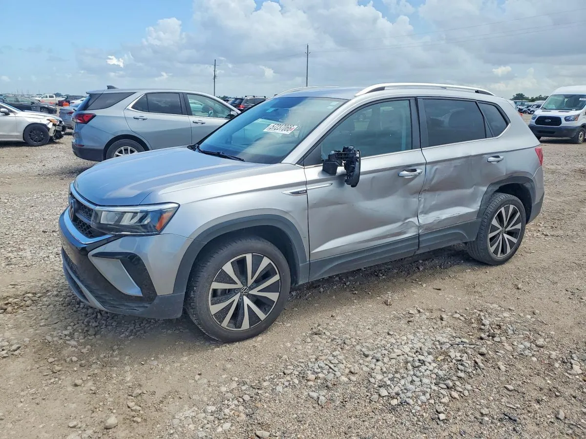 VOLKSWAGEN TAOS SE 2022