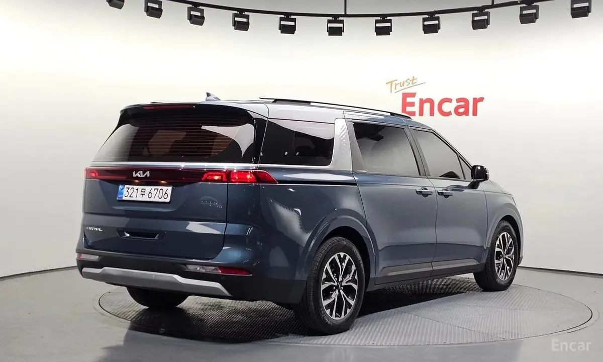 KIA CARNIVAL PRESTIGE 2022