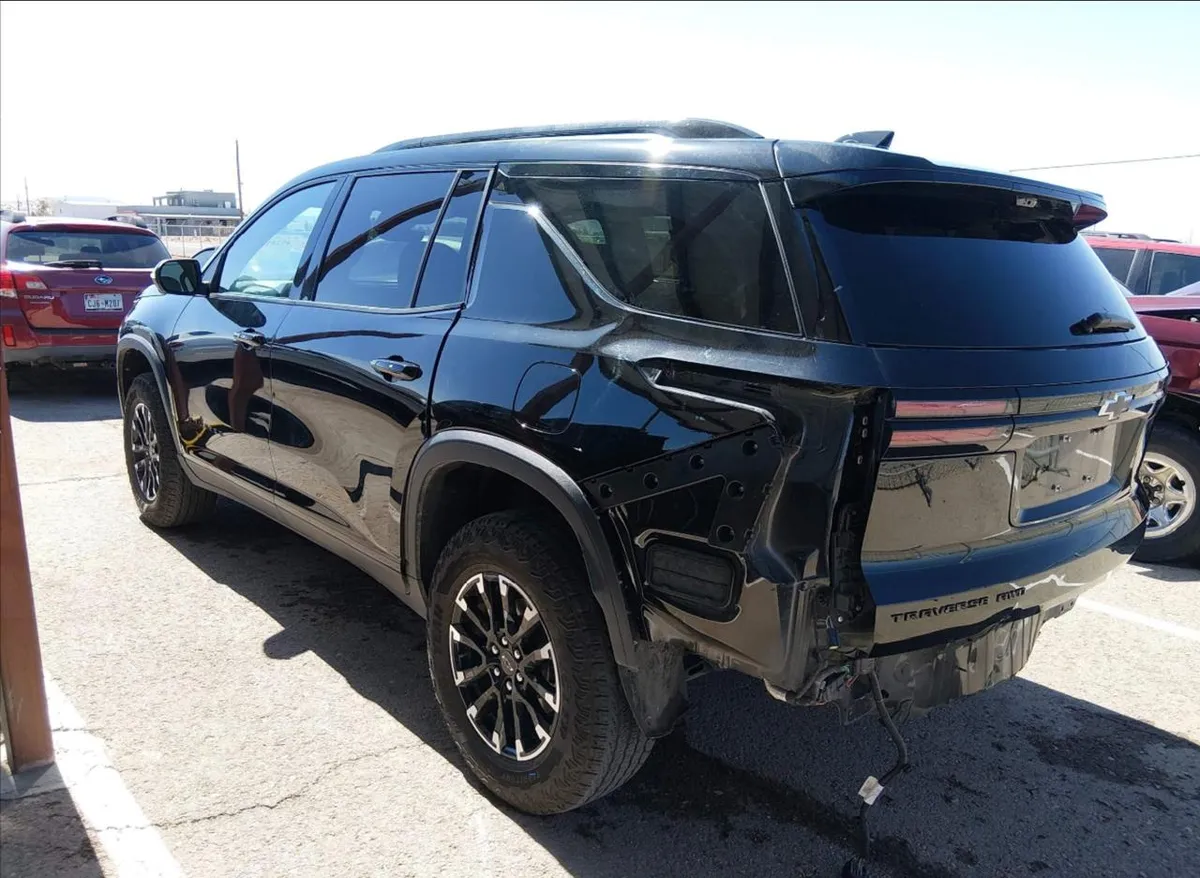 CHEVROLET TRAVERSE 2024