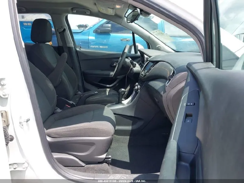 CHEVROLET TRAX AWD LS 2022
