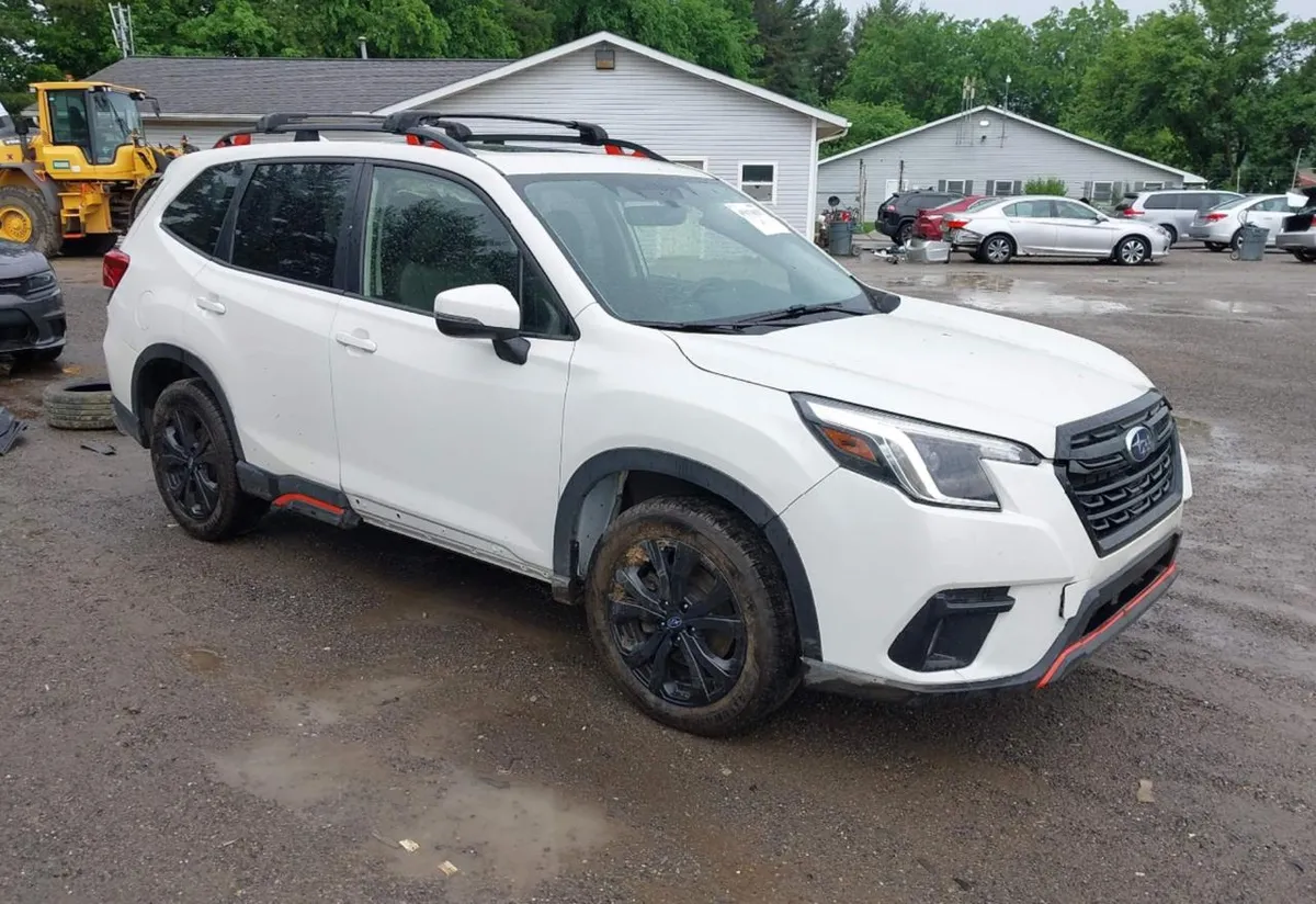 SUBARU FORESTER 5 2023