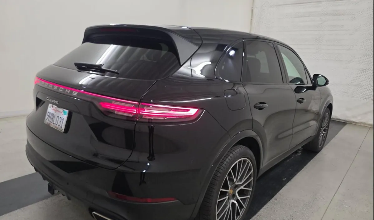 PORSCHE CAYENNE 2023