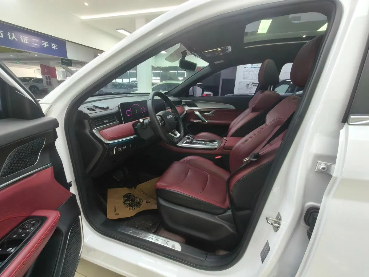 JETOUR X70PLUS 2021