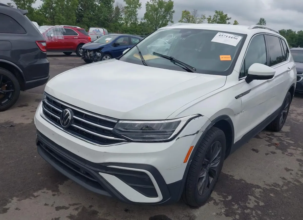 VOLKSWAGEN TIGUAN SE 2022