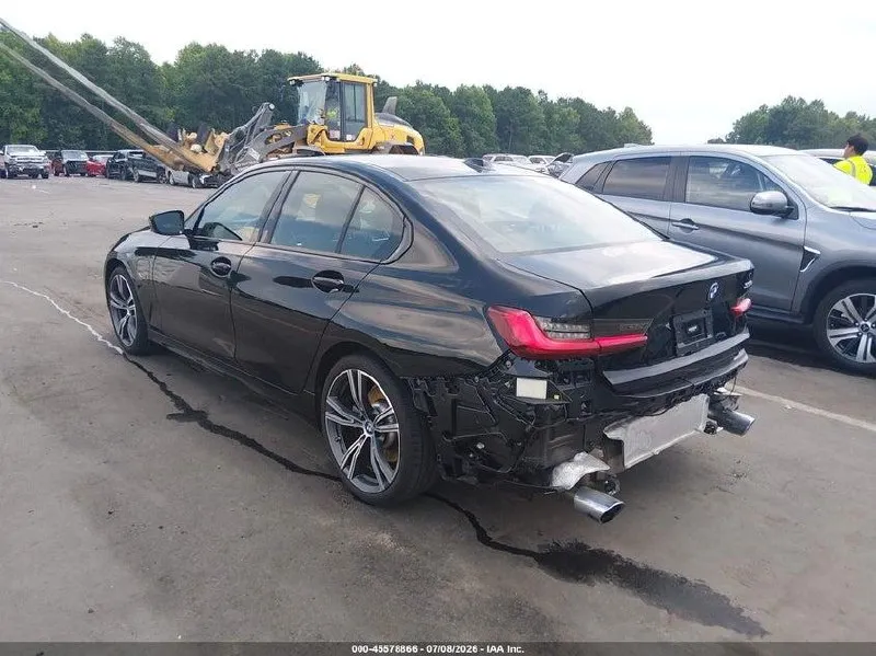 BMW 330E 2023