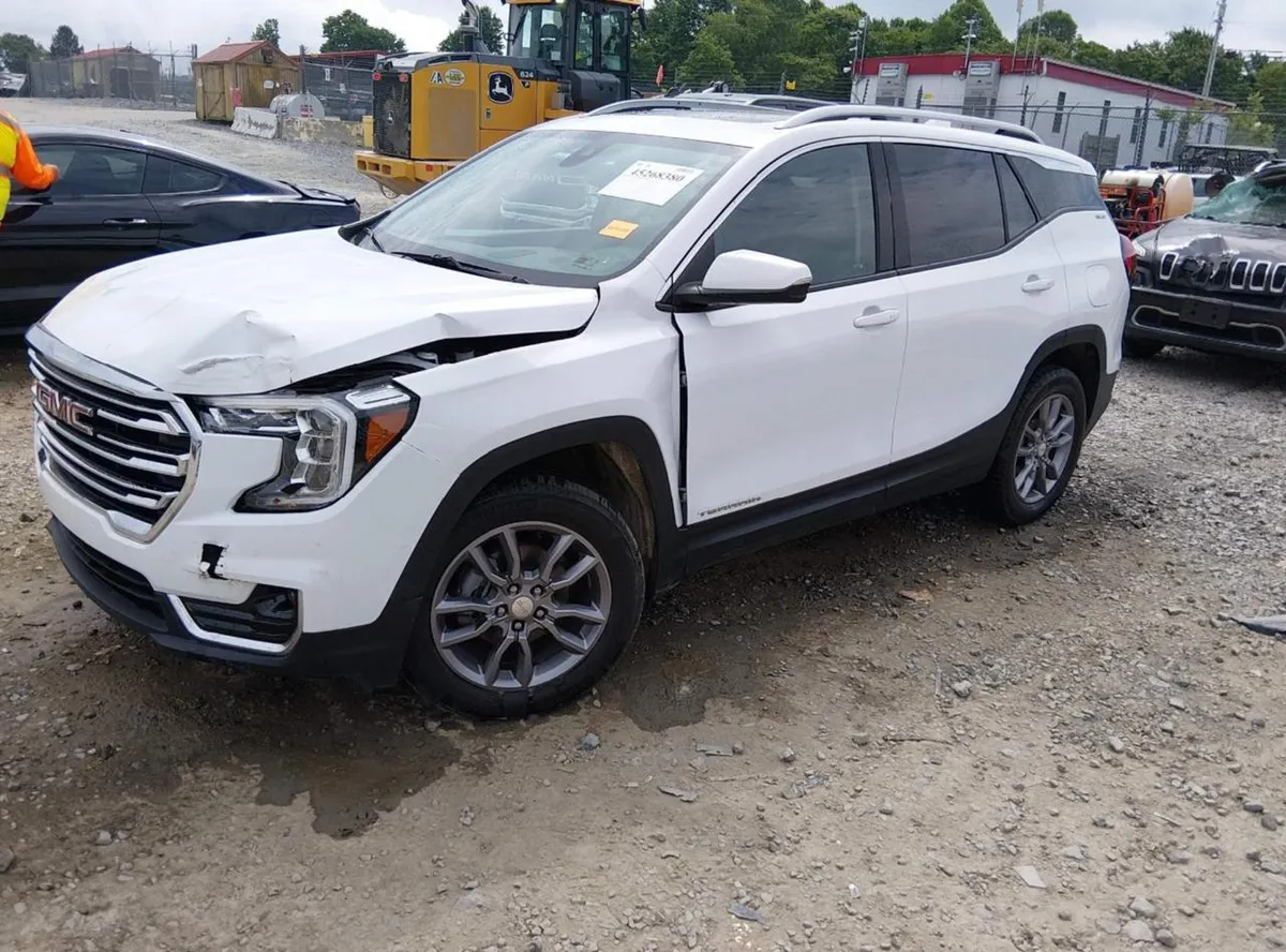GMC TERRAIN SLT 2024