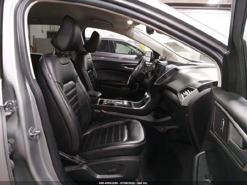 FORD EDGE SEL 2023